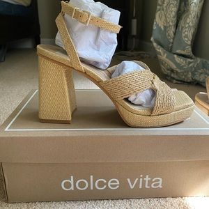 NWT Dolce Vita Aries Heel sz 7.5